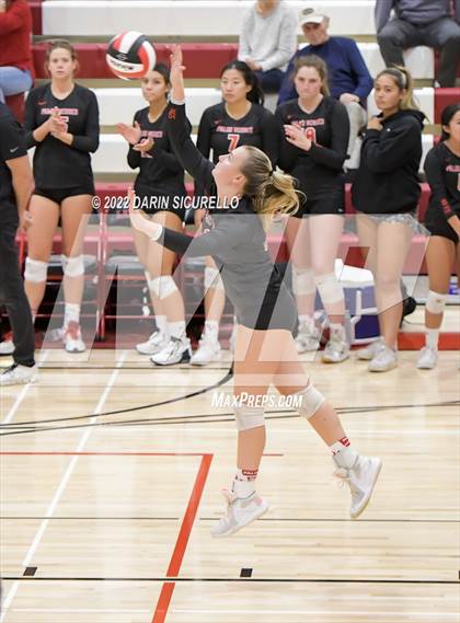 Thumbnail 2 in Palos Verdes @ Lakewood (CIF SS Division 1 Playoff) photogallery.