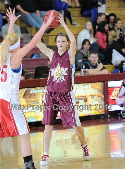 Thumbnail 2 in Minnesota vs Wisconsin (Border Battle All-Star Game) photogallery.