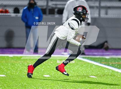 Thumbnail 1 in Twin Valley @ Aliquippa (PIAA 4A Semifinal) photogallery.