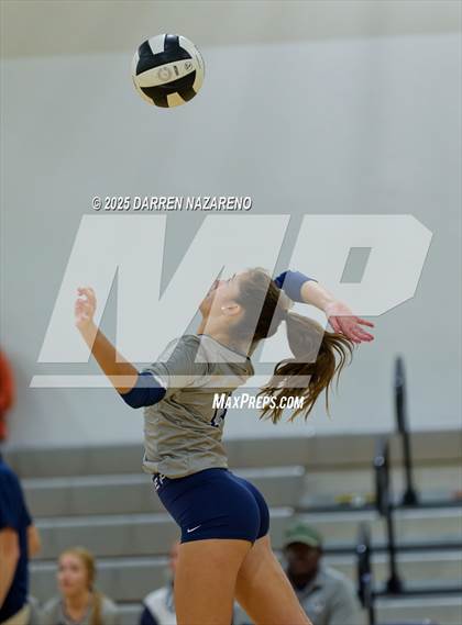 Thumbnail 2 in St. Edwards @ Brevard Heat (FHSAA 1A Region 2 Final) photogallery.