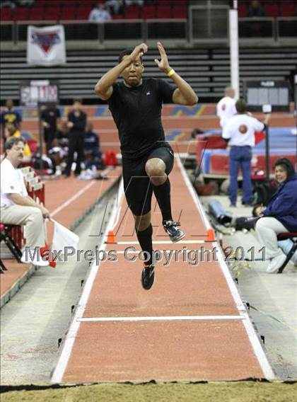 Thumbnail 1 in Run For The Dream California Indoor Invitational (Boys Field Events) photogallery.