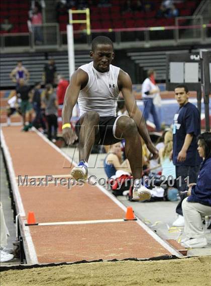 Thumbnail 1 in Run For The Dream California Indoor Invitational (Boys Field Events) photogallery.