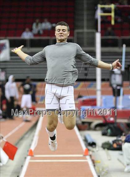 Thumbnail 3 in Run For The Dream California Indoor Invitational (Boys Field Events) photogallery.