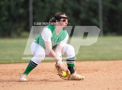 Thumbnail 1 in Central @ Weddington photogallery.