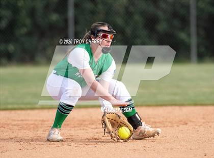 Thumbnail 3 in Central @ Weddington photogallery.