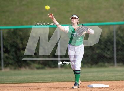 Thumbnail 2 in Central @ Weddington photogallery.