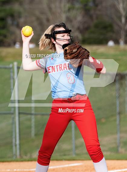 Thumbnail 2 in Central @ Weddington photogallery.