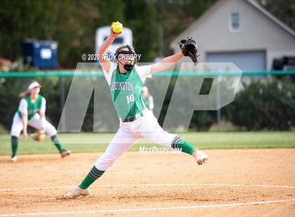 Thumbnail 3 in Central @ Weddington photogallery.