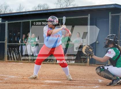Thumbnail 2 in Central @ Weddington photogallery.