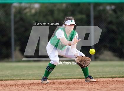 Thumbnail 2 in Central @ Weddington photogallery.