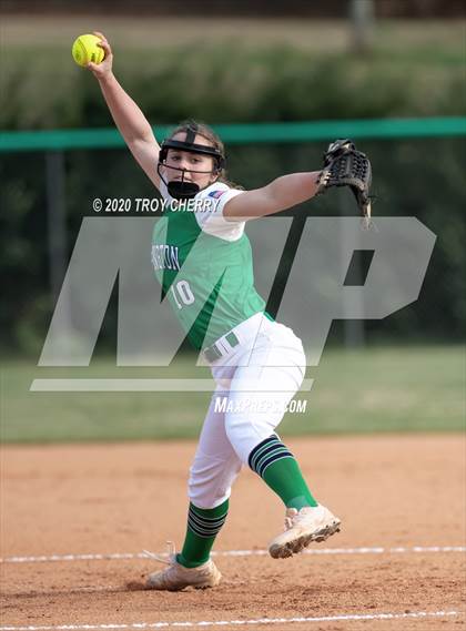 Thumbnail 2 in Central @ Weddington photogallery.