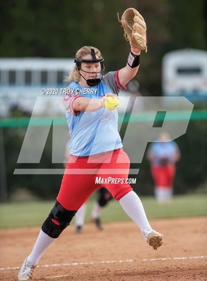 Thumbnail 3 in Central @ Weddington photogallery.