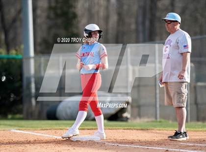 Thumbnail 3 in Central @ Weddington photogallery.