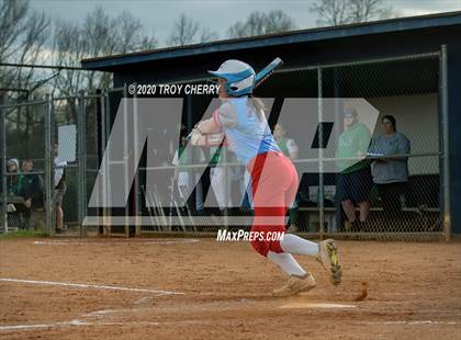 Thumbnail 3 in Central @ Weddington photogallery.