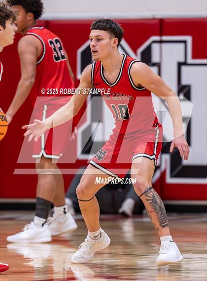 Thumbnail 3 in New Castle @ North Hills photogallery.