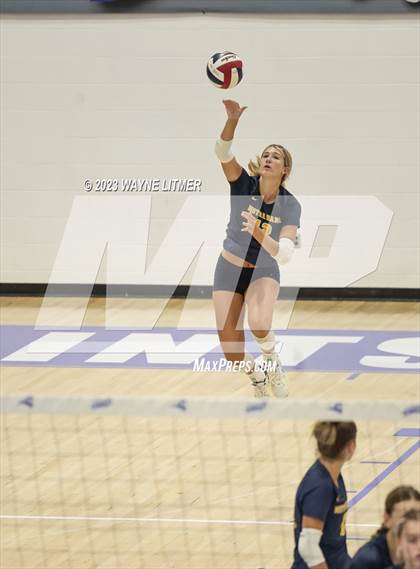 Thumbnail 3 in Notre Dame Academy vs Campbell Co. photogallery.