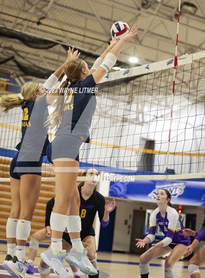 Thumbnail 1 in Notre Dame Academy vs Campbell Co. photogallery.
