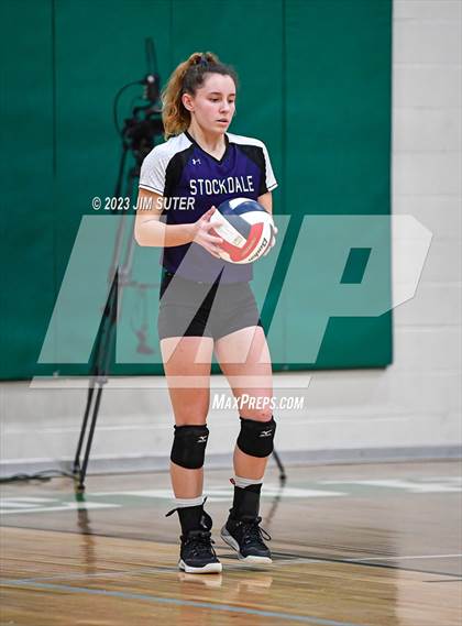 Thumbnail 1 in Schulenburg vs Stockdale  (UIL 2A Region IV Semifinal) photogallery.