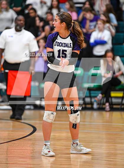 Thumbnail 1 in Schulenburg vs Stockdale  (UIL 2A Region IV Semifinal) photogallery.