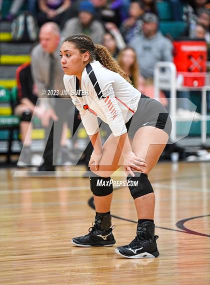 Thumbnail 1 in Schulenburg vs Stockdale  (UIL 2A Region IV Semifinal) photogallery.