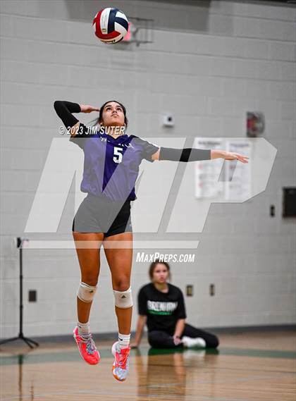 Thumbnail 2 in Schulenburg vs Stockdale  (UIL 2A Region IV Semifinal) photogallery.