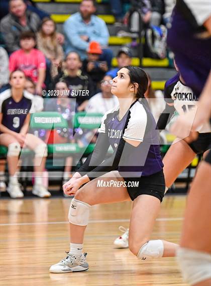 Thumbnail 1 in Schulenburg vs Stockdale  (UIL 2A Region IV Semifinal) photogallery.