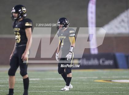 Thumbnail 3 in Lathrop vs. Blair Oaks (MSHSAA Class 2 Show-Me Bowl) photogallery.