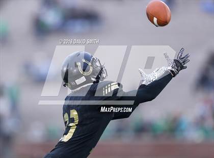 Thumbnail 2 in Lathrop vs. Blair Oaks (MSHSAA Class 2 Show-Me Bowl) photogallery.