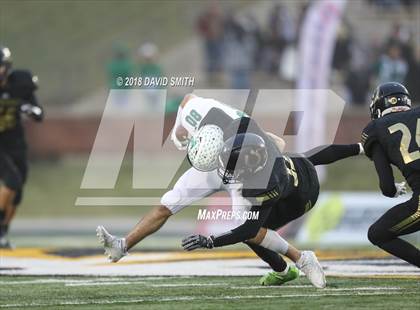 Thumbnail 1 in Lathrop vs. Blair Oaks (MSHSAA Class 2 Show-Me Bowl) photogallery.