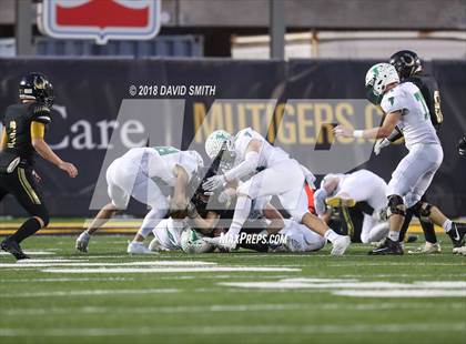 Thumbnail 3 in Lathrop vs. Blair Oaks (MSHSAA Class 2 Show-Me Bowl) photogallery.
