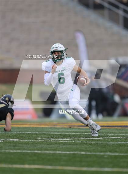 Thumbnail 2 in Lathrop vs. Blair Oaks (MSHSAA Class 2 Show-Me Bowl) photogallery.