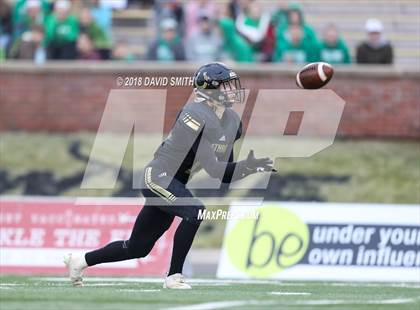 Thumbnail 1 in Lathrop vs. Blair Oaks (MSHSAA Class 2 Show-Me Bowl) photogallery.
