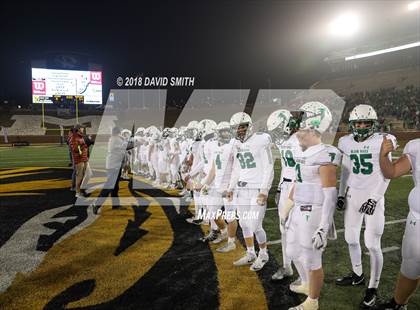 Thumbnail 2 in Lathrop vs. Blair Oaks (MSHSAA Class 2 Show-Me Bowl) photogallery.