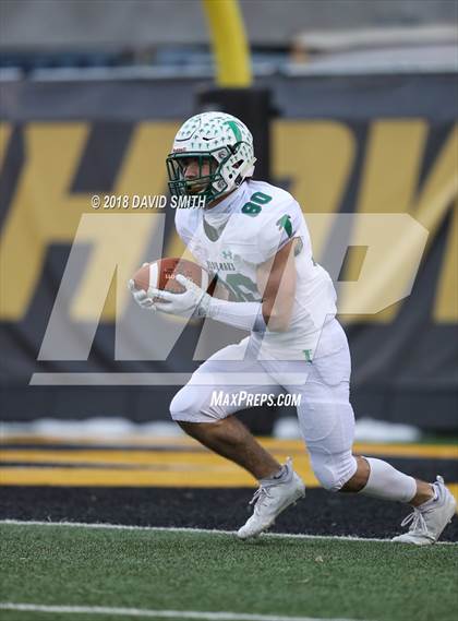 Thumbnail 1 in Lathrop vs. Blair Oaks (MSHSAA Class 2 Show-Me Bowl) photogallery.