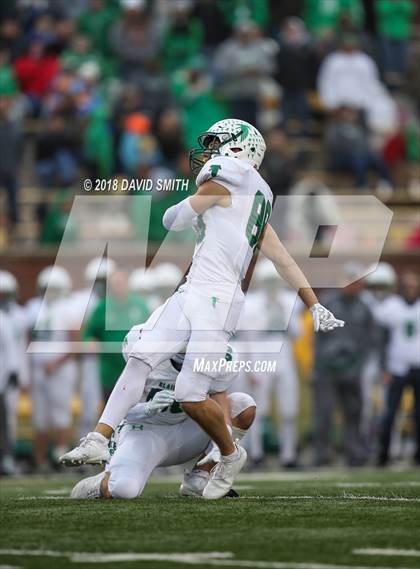 Thumbnail 3 in Lathrop vs. Blair Oaks (MSHSAA Class 2 Show-Me Bowl) photogallery.