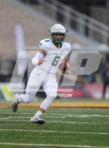 Thumbnail 1 in Lathrop vs. Blair Oaks (MSHSAA Class 2 Show-Me Bowl) photogallery.