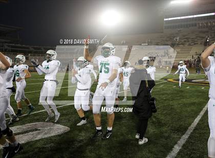Thumbnail 2 in Lathrop vs. Blair Oaks (MSHSAA Class 2 Show-Me Bowl) photogallery.