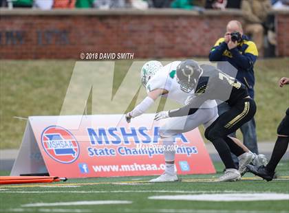 Thumbnail 1 in Lathrop vs. Blair Oaks (MSHSAA Class 2 Show-Me Bowl) photogallery.