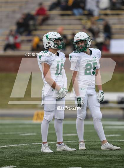 Thumbnail 2 in Lathrop vs. Blair Oaks (MSHSAA Class 2 Show-Me Bowl) photogallery.