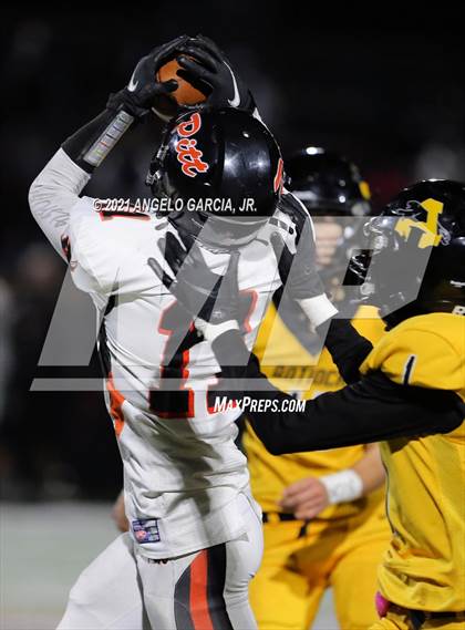 Thumbnail 3 in Antioch @ Pittsburg (Big Little Game) photogallery.