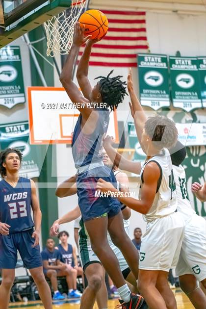 Thumbnail 3 in Wayne Country Day vs Greenfield (Greenfield Christmas Tournament) photogallery.