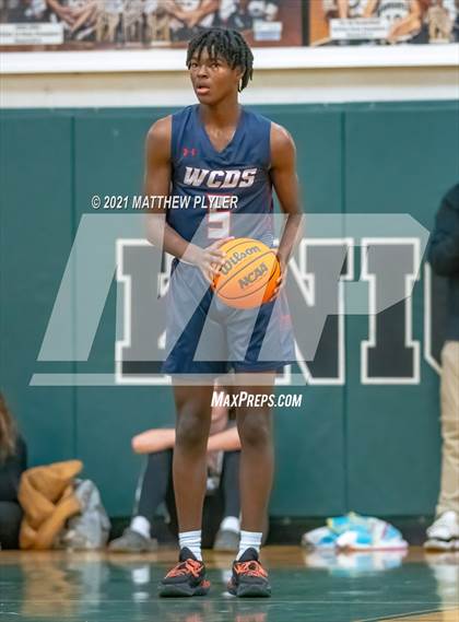 Thumbnail 2 in Wayne Country Day vs Greenfield (Greenfield Christmas Tournament) photogallery.