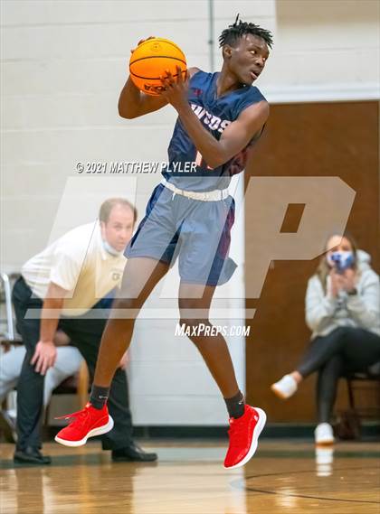 Thumbnail 3 in Wayne Country Day vs Greenfield (Greenfield Christmas Tournament) photogallery.