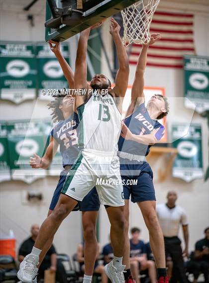 Thumbnail 3 in Wayne Country Day vs Greenfield (Greenfield Christmas Tournament) photogallery.