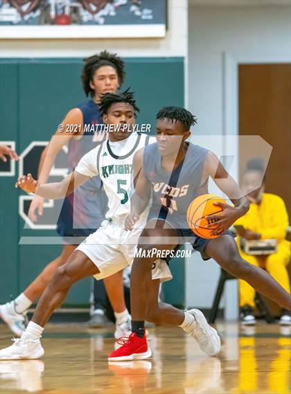 Thumbnail 1 in Wayne Country Day vs Greenfield (Greenfield Christmas Tournament) photogallery.
