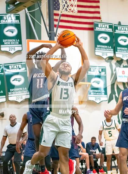 Thumbnail 2 in Wayne Country Day vs Greenfield (Greenfield Christmas Tournament) photogallery.