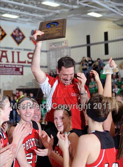 Thumbnail 2 in Siren vs. Prentice (WIAA D5 Sectional Final) photogallery.