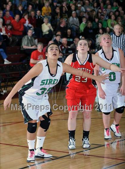 Thumbnail 2 in Siren vs. Prentice (WIAA D5 Sectional Final) photogallery.