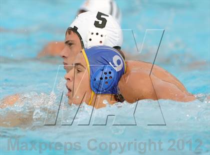 Thumbnail 3 in Agoura vs Santa Barbara (CIF SS D2 Final) photogallery.