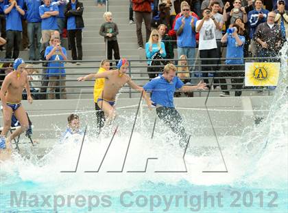 Thumbnail 3 in Agoura vs Santa Barbara (CIF SS D2 Final) photogallery.